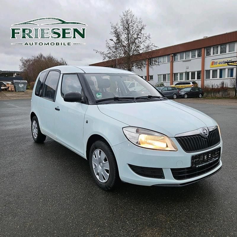 Weiß Gebraucht 2015 Skoda Roomster Van / Kleinbus | 3.790 € (Fairer Preis) - Bild 1/4