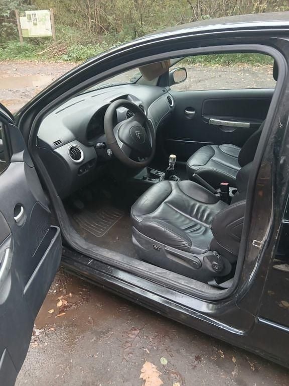 Gebraucht Citroën C2 Comfort 68 PS (50 kW) 2007 Schwarz Kleinwagen