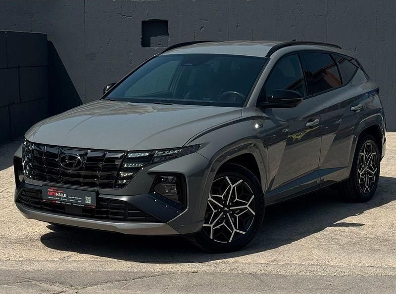 Grau Gebraucht 2022 Hyundai Tucson N Line SUV | 31.990 € (Etwas zu teuer) - Bild 1/4