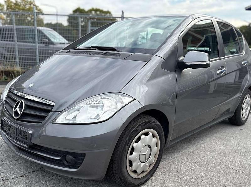 Gebraucht Mercedes A160 95 PS (69 kW) 2009 Grau Kleinwagen