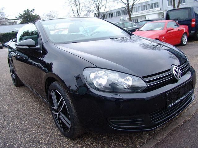 Gebraucht VW Golf Cabriolet 105 PS (77 kW) 2012 Deep black perleffekt Cabrio