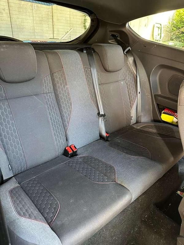 Gebraucht Ford Fiesta 125 PS (91 kW) 2017 Schwarz Limousine