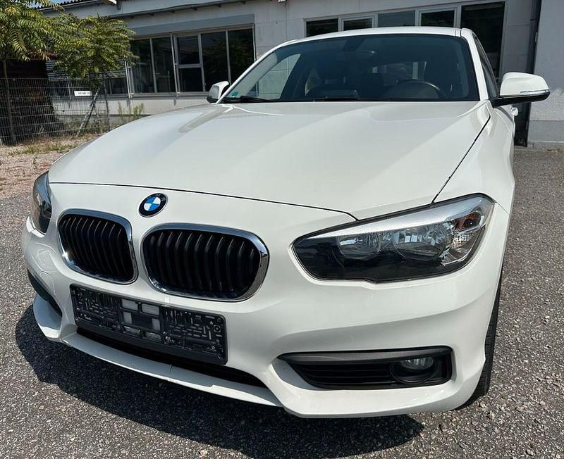 Weiß Gebraucht 2016 BMW 116 Advantage Kleinwagen | 9.900 € (Fairer Preis) - Bild 1/4