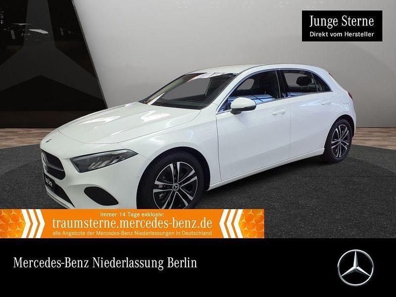 Weiß Gebraucht 2025 Mercedes A200 Progressive Limousine | 25.990 € (Superpreis) - Bild 1/3