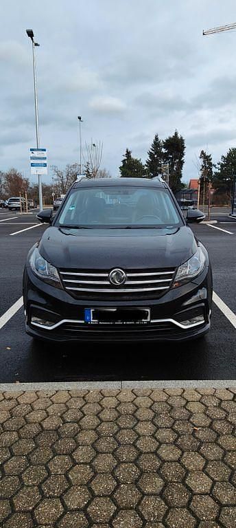Gebraucht DFSK Glory 580 145 PS (106 kW) 2019 Schwarz SUV