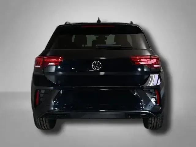 Second-hand VW T-Roc R-line 150 CP (110 kW) 2025 Andere SUV