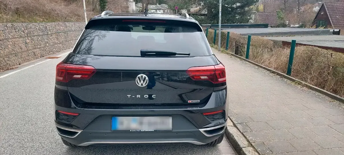 Usata VW T-Roc 190 CV (139 kW) 2018 Nero SUV