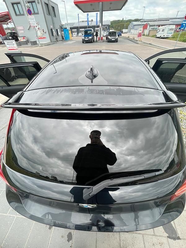 Gebraucht BMW 120 150 PS (110 kW) 2012 Schwarz Kleinwagen