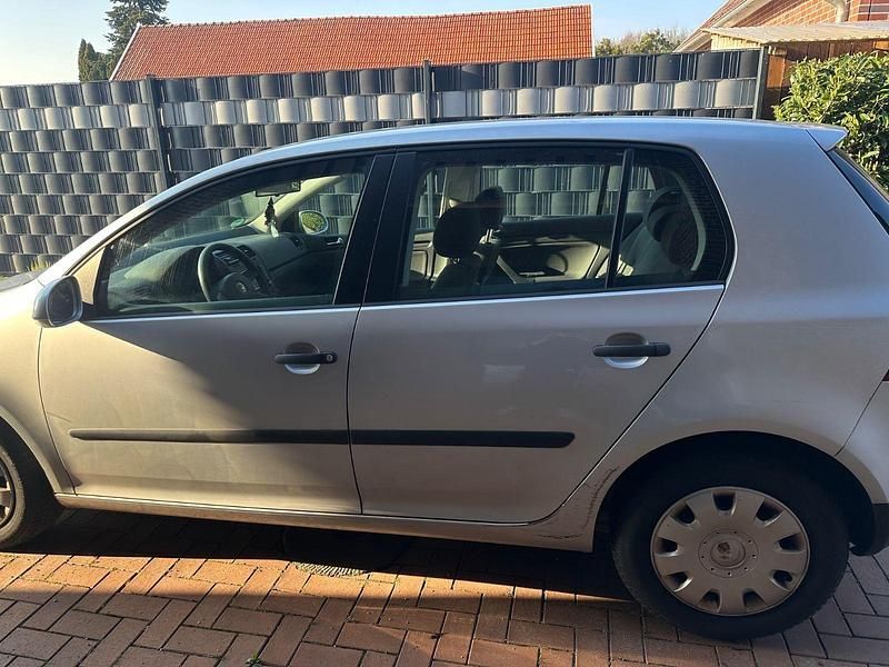 Gebraucht VW Golf IV 75 PS (55 kW) 2006 Grau Limousine