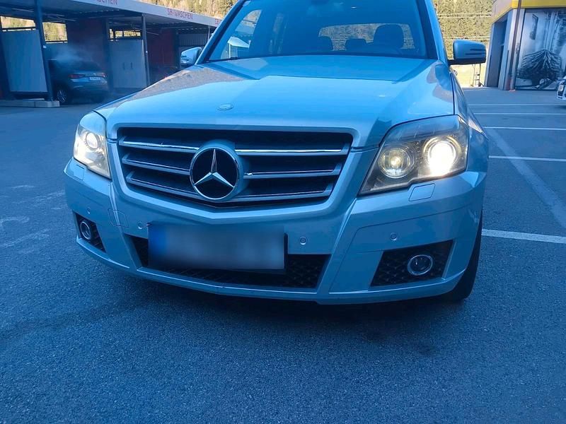 Gebraucht Mercedes GLK320 225 PS (165 kW) 2009 SUV