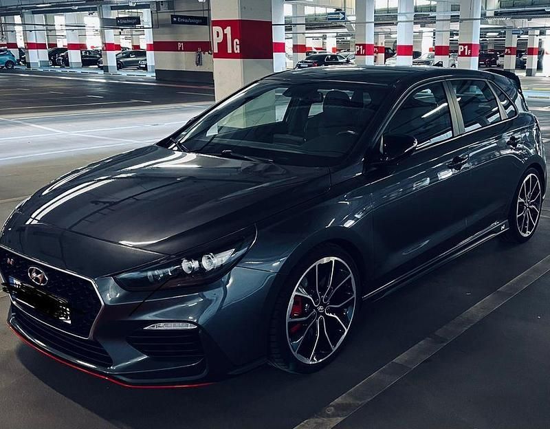 Grau Gebraucht 2019 Hyundai i30 N Performance Limousine | 20.000 € (Superpreis) - Bild 1/4