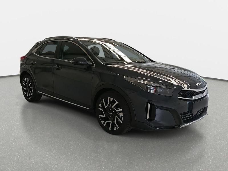 Neu Kia XCeed Spirit 150 PS (110 kW) 2025 Grau SUV
