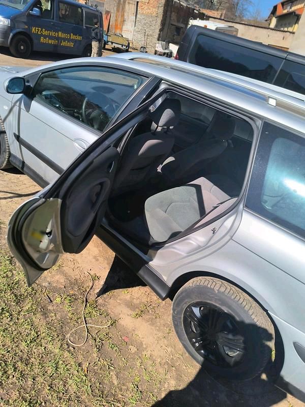 Gebraucht Citroën C5 135 PS (99 kW) 2004 Silber Kombi