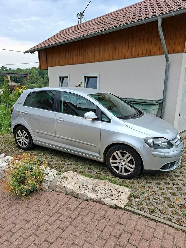 Grau Gebraucht 2006 VW Golf Plus Cross Goal Van / Kleinbus | 1.450 € (Superpreis) - Bild 1/4
