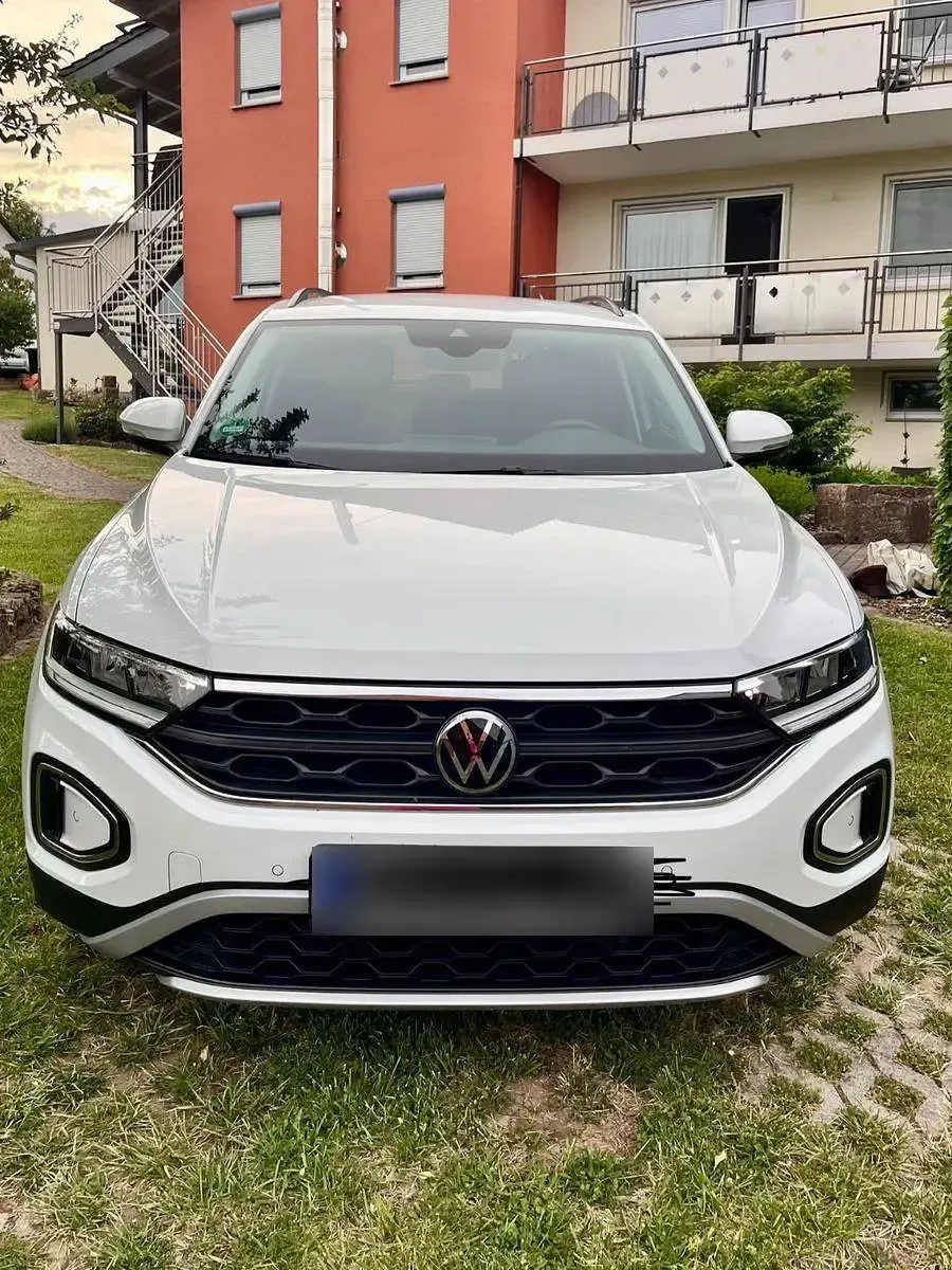 Gebraucht VW T-Roc Style 110 PS (80 kW) 2023 Weiß SUV