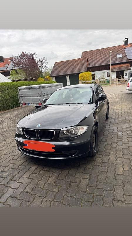 Usata BMW 118 143 CV (105 kW) 2010 Nero Utilitaria