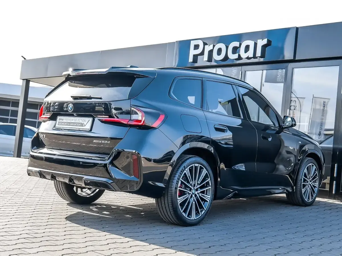 Gebraucht BMW X1 Performance 197 PS (144 kW) 2025 Schwarz SUV