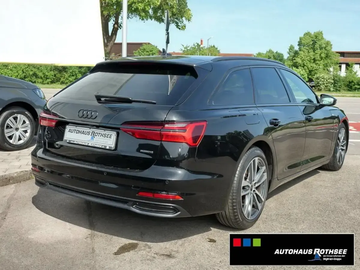 Gebraucht Audi A6 S-Line 245 PS (180 kW) 2022 Mythosschwarz metallic Kombi