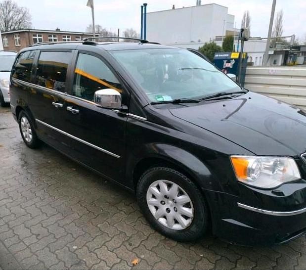 Gebraucht Chrysler Grand Voyager 163 PS (119 kW) 2008 Schwarz Van / Kleinbus