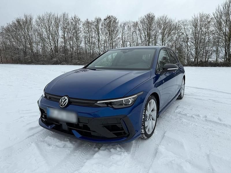 Gebraucht VW Golf VIII Style 333 PS (244 kW) 2024 Blau Limousine
