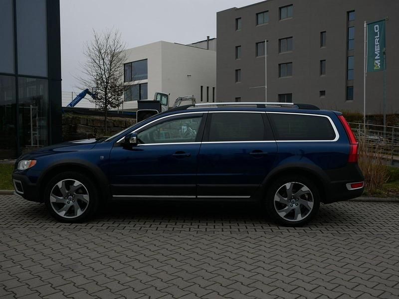 Gebraucht Volvo XC70 215 PS (158 kW) 2011 Blau Kombi