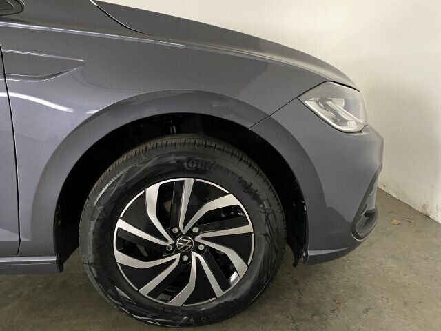 Gebraucht VW Polo Life 80 PS (58 kW) 2022 Grau Kleinwagen