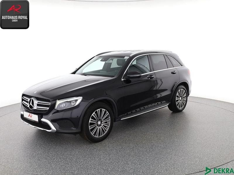 Obsidianschwarz Gebraucht 2016 Mercedes GLC220 Exclusive SUV | 25.680 € (Fairer Preis) - Bild 1/4