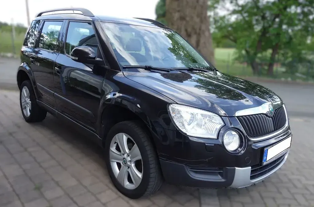 Używany Skoda Yeti Elegance 140 KM (102 kW) 2012 Czarny SUV