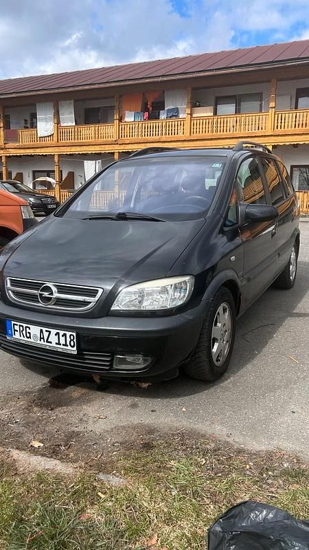 Gebraucht Opel Zafira 147 PS (108 kW) 2002 Schwarz Van / Kleinbus