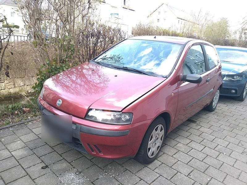 Gebraucht Fiat Punto 90 PS (66 kW) 2000 Rot Kleinwagen