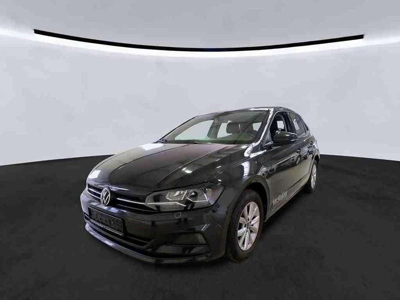 Grau Gebraucht 2021 VW Polo Comfortline Limousine | 14.290 € (Fairer Preis) - Bild 1/4