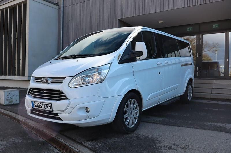 Gebraucht Ford Transit 170 PS (125 kW) 2017 Weiß Kombi