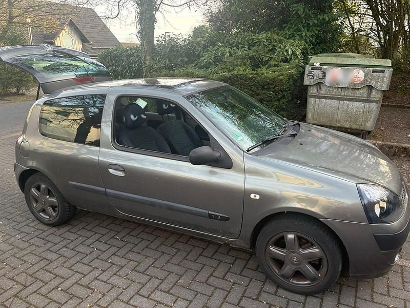 Gebraucht Renault Clio II 2003 Grau Kleinwagen