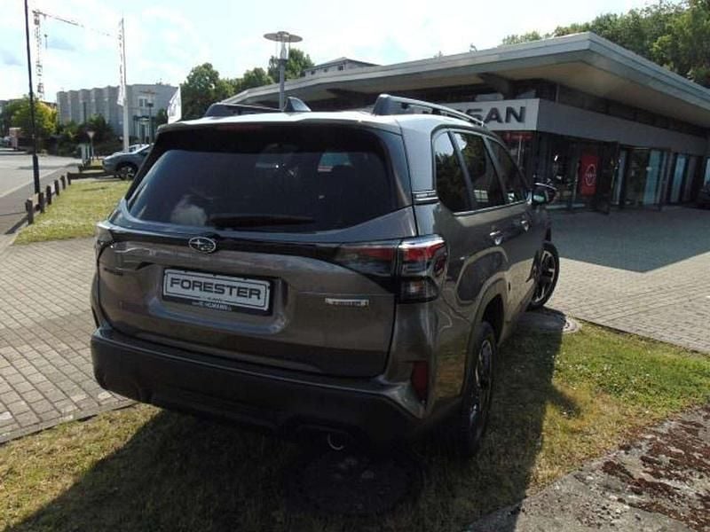 Gebraucht Subaru Forester Exclusive+ 136 PS (100 kW) 2025 Brilliant bronze SUV