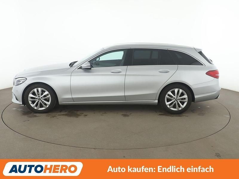 Gebraucht Mercedes C180 Avantgarde 156 PS (114 kW) 2019 Grau Kombi