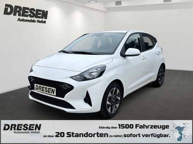 Neu Hyundai i10 Trend 79 PS (58 kW) 2025 Weiss Kleinwagen