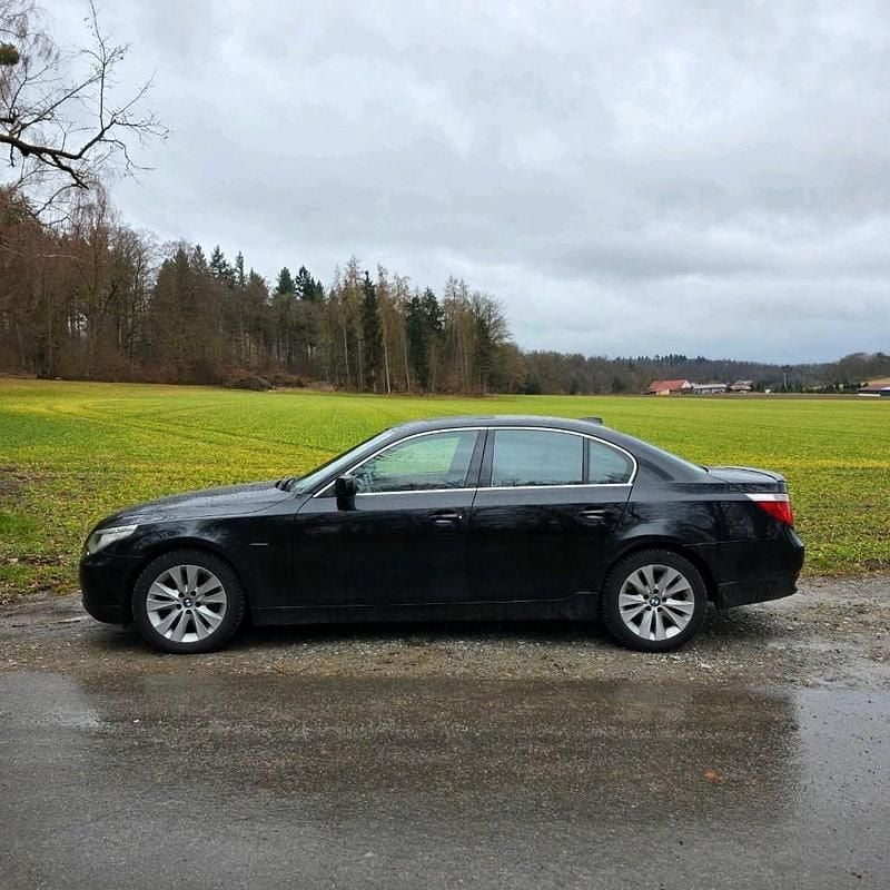 Gebraucht BMW 520 170 PS (125 kW) 2004 Schwarz Limousine