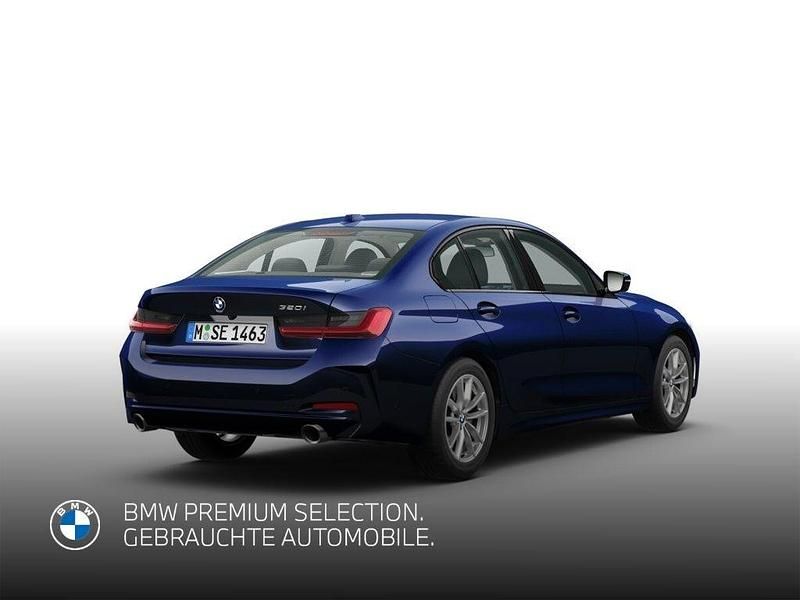 Second-hand BMW 320 184 CP (135 kW) 2025 Albastru Berlinǎ