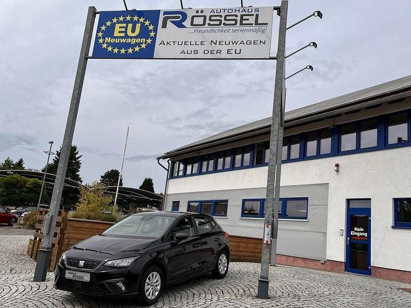 Schwarz Neu 2025 Seat Ibiza Limousine | 17.290 € (Guter Preis) - Bild 1/4