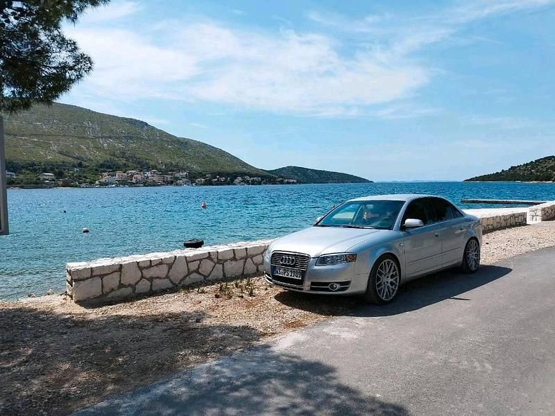 Silber Gebraucht 2006 Audi A4 Basis Limousine | 2.990 € (Guter Preis) - Bild 1/4