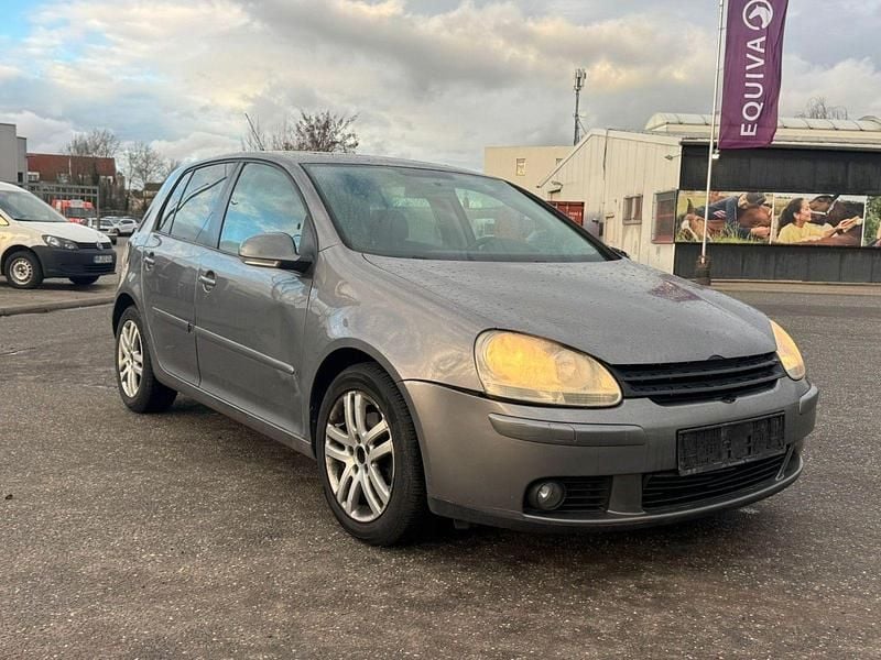 Gebraucht VW Golf V Edition 122 PS (89 kW) 2008 Grau Kleinwagen