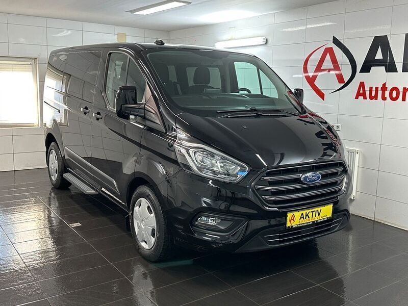 Schwarz Gebraucht 2023 Ford Transit Custom Trend Kombi | 37.890 € (Etwas zu teuer) - Bild 1/4