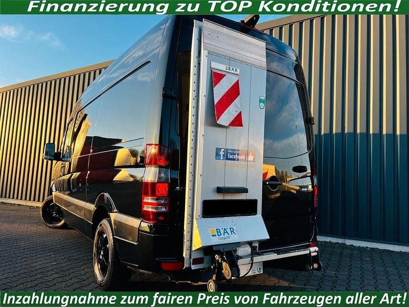 Gebraucht Mercedes Sprinter Exclusive 163 PS (119 kW) 2018 Schwarz Van