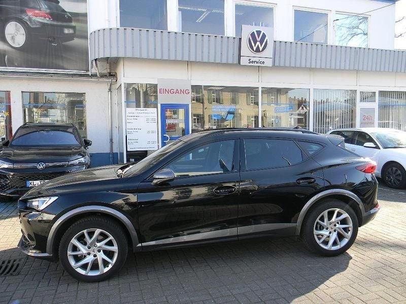 Gebraucht Cupra Formentor 150 PS (110 kW) 2024 Mitternachtsschwarz (metallic) SUV