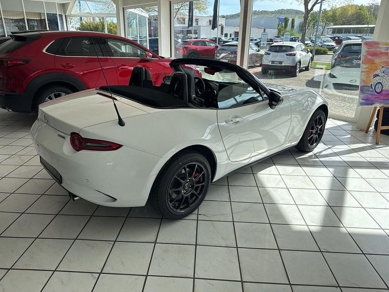 Neu Mazda MX5 Homura-Line 132 PS (97 kW) 2026 Arctic white Cabrio