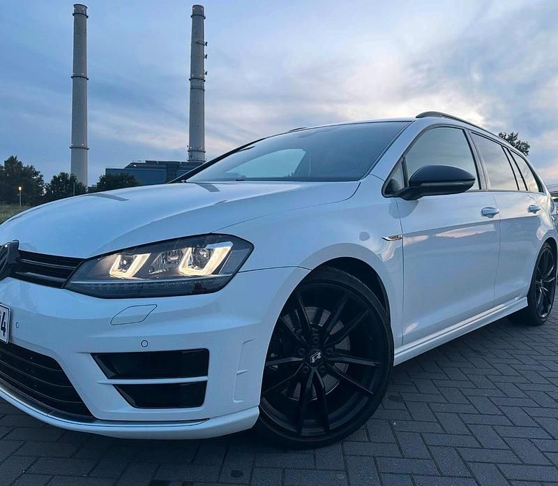 Gebraucht VW Golf VII R 300 PS (220 kW) 2016 Weiß Kombi