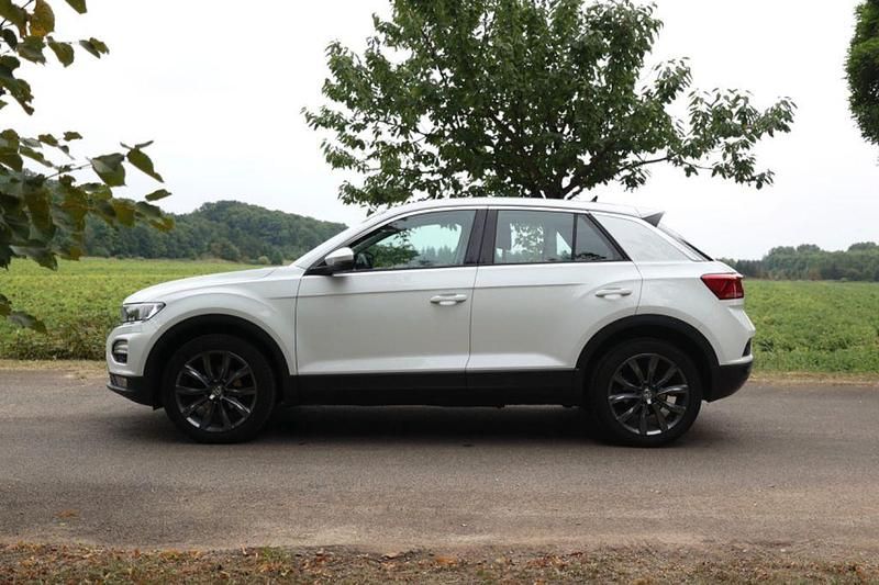 Gebraucht VW T-Roc 116 PS (85 kW) 2019 Weiß SUV