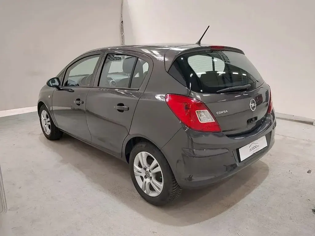 Gebraucht Opel Corsa Active 86 PS (63 kW) 2013 Grau Kleinwagen