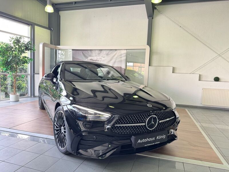 Gebraucht Mercedes CLE300 AMG Line Premium 258 PS (189 kW) 2024 Schwarz Cabrio
