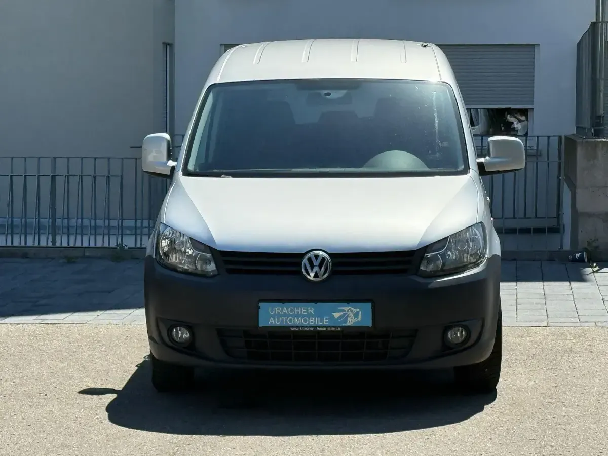 Gebraucht VW Caddy Trendline 105 PS (77 kW) 2011 Silber Van / Kleinbus
